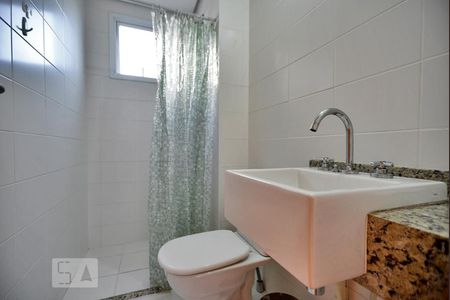 Banheiro de apartamento à venda com 1 quarto, 42m² em Perdizes, São Paulo