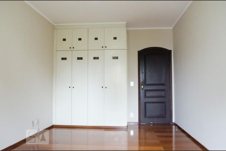 Quarto 1 de apartamento para alugar com 4 quartos, 331m² em Centro, Campinas