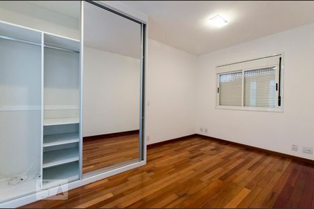 Suíte de apartamento para alugar com 2 quartos, 70m² em Vila Madalena, São Paulo