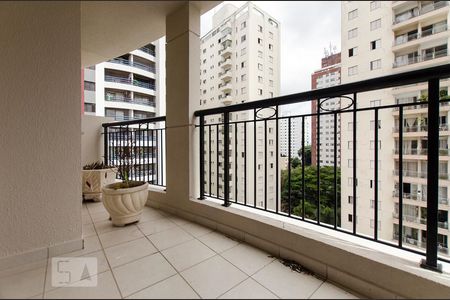 Varanda de apartamento para alugar com 2 quartos, 70m² em Vila Madalena, São Paulo