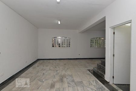 Sala de casa para alugar com 3 quartos, 230m² em Vila Romana, São Paulo