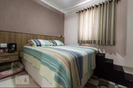 Suíte de apartamento para alugar com 2 quartos, 85m² em Jardim Tupanci, Barueri