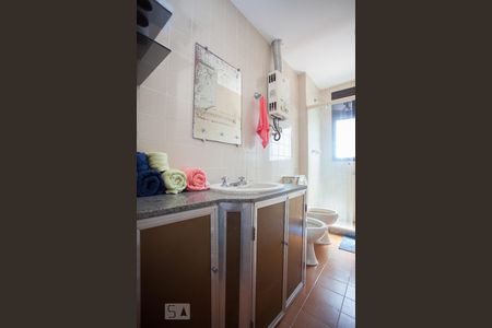 Banheiro de apartamento para alugar com 2 quartos, 72m² em Barra da Tijuca, Rio de Janeiro