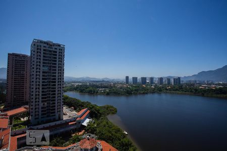 Vista Quarto de apartamento à venda com 2 quartos, 72m² em Barra da Tijuca, Rio de Janeiro