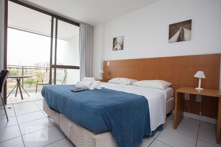 Suite B de apartamento para alugar com 2 quartos, 90m² em Barra da Tijuca, Rio de Janeiro
