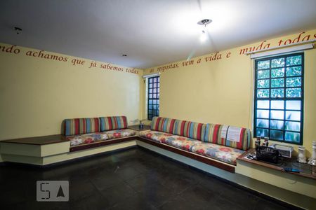 Sala de casa para alugar com 3 quartos, 400m² em Vila Madalena, São Paulo