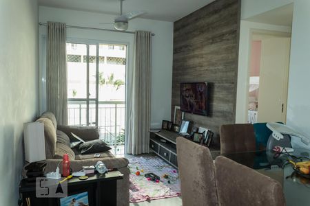 Sala de apartamento para alugar com 2 quartos, 57m² em Pechincha, Rio de Janeiro