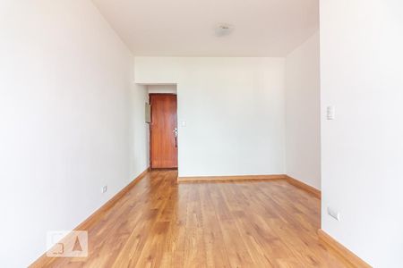 Sala de apartamento para alugar com 3 quartos, 60m² em Vila Osasco, Osasco