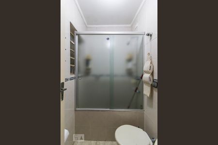 Banheiro de casa para alugar com 5 quartos, 242m² em Perdizes, São Paulo