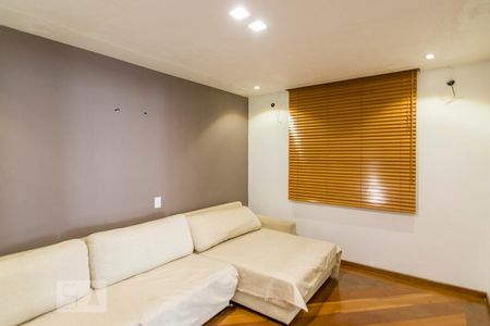 Sala de TV de apartamento à venda com 4 quartos, 280m² em Jardim, Santo André