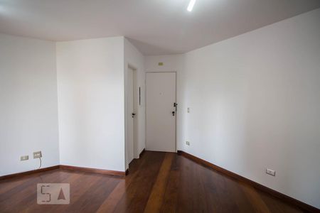 Sala de apartamento para alugar com 1 quarto, 45m² em Vila Madalena, São Paulo