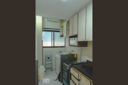 Cozinha de apartamento à venda com 2 quartos, 82m² em Barra da Tijuca, Rio de Janeiro