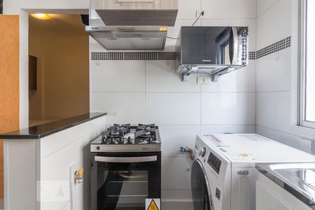Cozinha de apartamento para alugar com 1 quarto, 35m² em Bela Vista, São Paulo