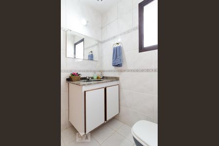 Banheiro de apartamento à venda com 4 quartos, 140m² em Centro, Santo André