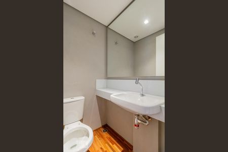 Banheiro da suíte de apartamento à venda com 1 quarto, 49m² em Jardim Paulistano, São Paulo