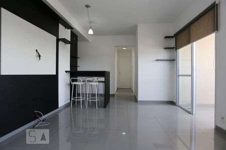 Sala de apartamento para alugar com 3 quartos, 74m² em Tamboré, Barueri