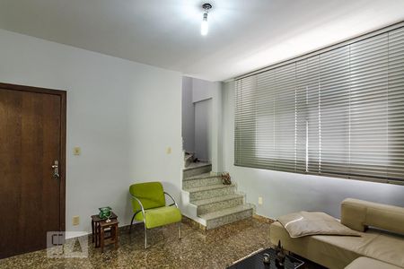 Sala de apartamento à venda com 3 quartos, 177m² em Sagrada Família, Belo Horizonte