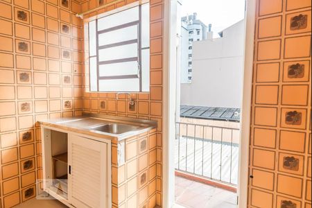 Cozinha de apartamento para alugar com 1 quarto, 48m² em Petrópolis, Porto Alegre