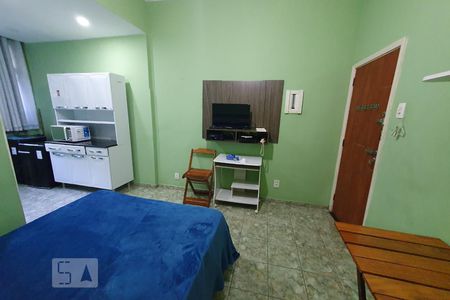 Sala de kitnet/studio para alugar com 1 quarto, 26m² em Centro, Rio de Janeiro