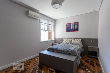 Quarto 2 de apartamento para alugar com 2 quartos, 76m² em Azenha, Porto Alegre