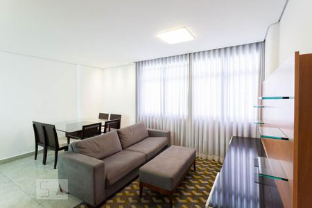 Sala de apartamento para alugar com 2 quartos, 75m² em Funcionários, Belo Horizonte