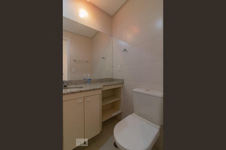 Banheiro de apartamento à venda com 2 quartos, 69m² em Santo Antônio, São Caetano do Sul