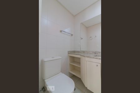Banheiro de apartamento à venda com 2 quartos, 69m² em Santo Antônio, São Caetano do Sul