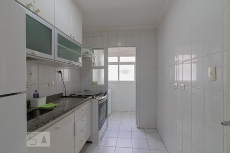 Cozinha de apartamento à venda com 2 quartos, 69m² em Santo Antônio, São Caetano do Sul