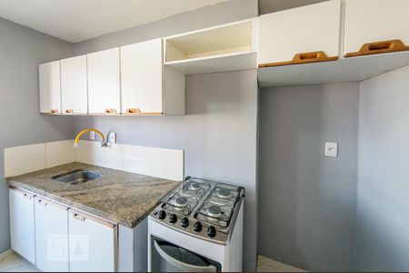 Cozinha de apartamento para alugar com 1 quarto, 48m² em Botafogo, Campinas