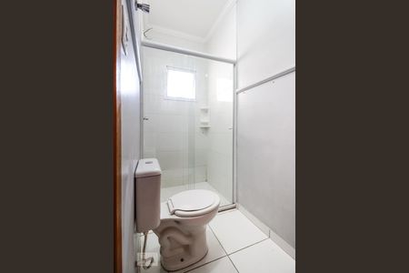 Banheiro Suíte de casa à venda com 2 quartos, 111m² em Conceição, Osasco