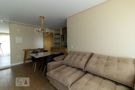 Sala de apartamento para alugar com 1 quarto, 50m² em Empresarial 18 do Forte, Barueri