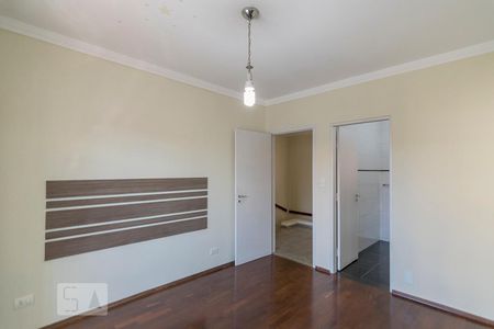 Quarto 1 de casa para alugar com 3 quartos, 270m² em Santa Maria, São Caetano do Sul