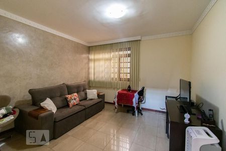 Sala de tv de casa para alugar com 5 quartos, 320m² em Castelo, Belo Horizonte