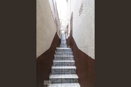 Entrada de casa para alugar com 1 quarto, 35m² em Vila Guilherme, São Paulo