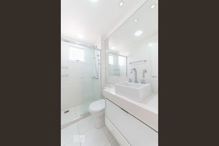 Banheiro de apartamento para alugar com 2 quartos, 67m² em Vila Progresso, Campinas
