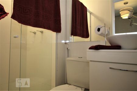 Banheiro da Suite de apartamento à venda com 3 quartos, 60m² em Pechincha, Rio de Janeiro