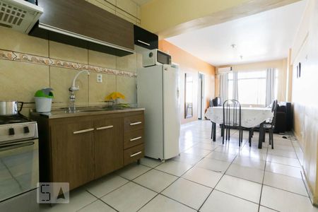 Cozinha de apartamento para alugar com 2 quartos, 56m² em Centro Histórico, Porto Alegre