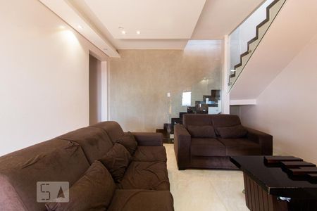 Sala de casa de condomínio para alugar com 6 quartos, 350m² em Setor Habitacional Arniqueiras, Brasília