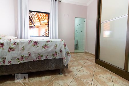 Quarto 1 de casa de condomínio para alugar com 6 quartos, 350m² em Setor Habitacional Arniqueiras, Brasília