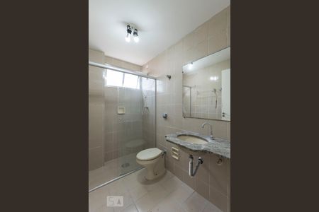 Banheiro de apartamento para alugar com 2 quartos, 63m² em Bosque da Saúde, São Paulo