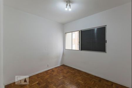 Quarto 1 de apartamento para alugar com 2 quartos, 63m² em Bosque da Saúde, São Paulo