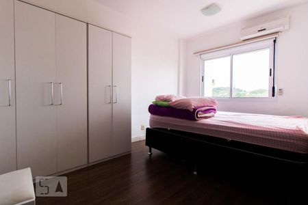 Suíte de apartamento à venda com 2 quartos, 64m² em Partenon, Porto Alegre