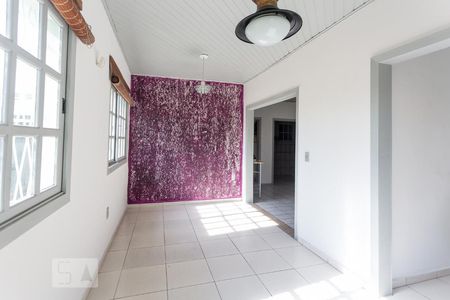 Hall de entrada de casa para alugar com 3 quartos, 150m² em Cristal, Porto Alegre