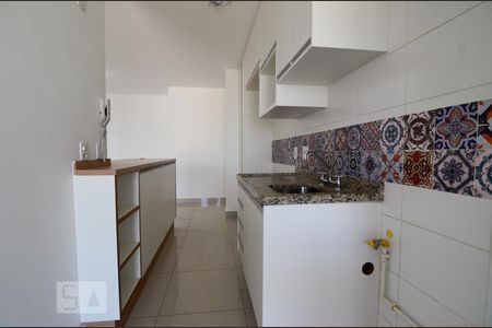 Cozinha de apartamento para alugar com 2 quartos, 85m² em Centro, Campinas