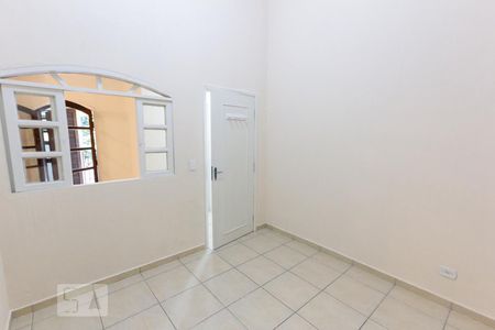 Quarto 1 de casa para alugar com 2 quartos, 70m² em Água Branca, São Paulo