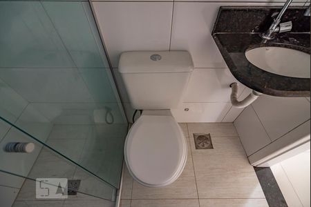 Banheiro de apartamento para alugar com 3 quartos, 165m² em Sagrada Família, Belo Horizonte