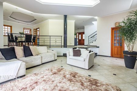 Sala de casa para alugar com 3 quartos, 405m² em Parque dos Príncipes, São Paulo