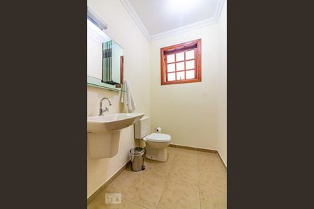 Lavabo  de casa para alugar com 3 quartos, 405m² em Parque dos Príncipes, São Paulo