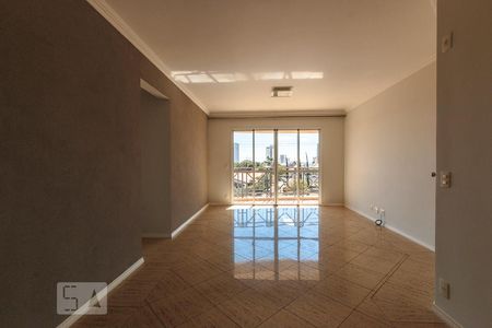 Sala de apartamento à venda com 4 quartos, 107m² em Jardim das Paineiras, Campinas