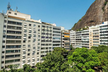 Vista de apartamento para alugar com 3 quartos, 200m² em Copacabana, Rio de Janeiro